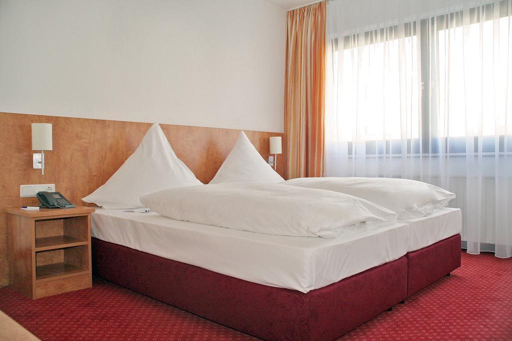 Cityclass Hotel Atrium Budget Leverkusen Room photo