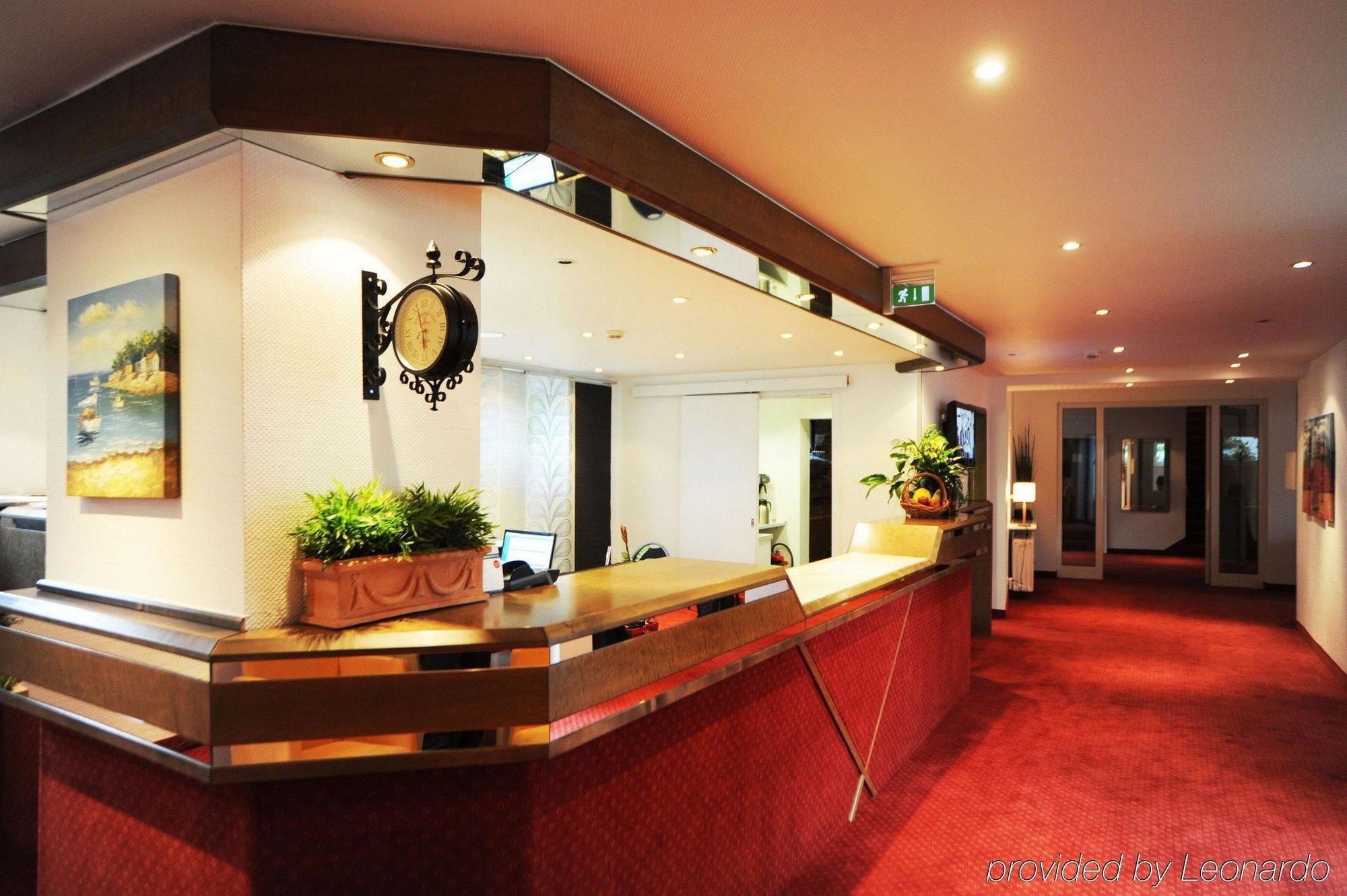 Cityclass Hotel Atrium Budget Leverkusen Interior photo